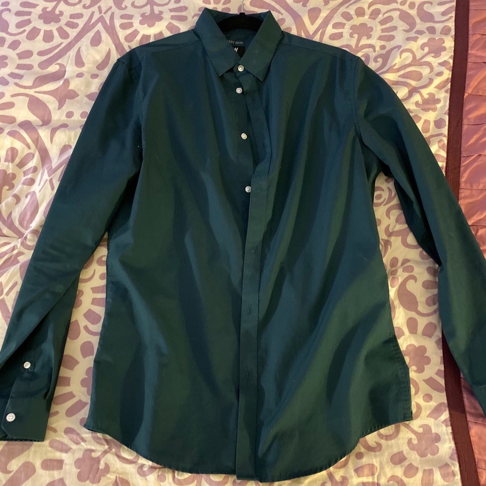 H & M casual dress shirt